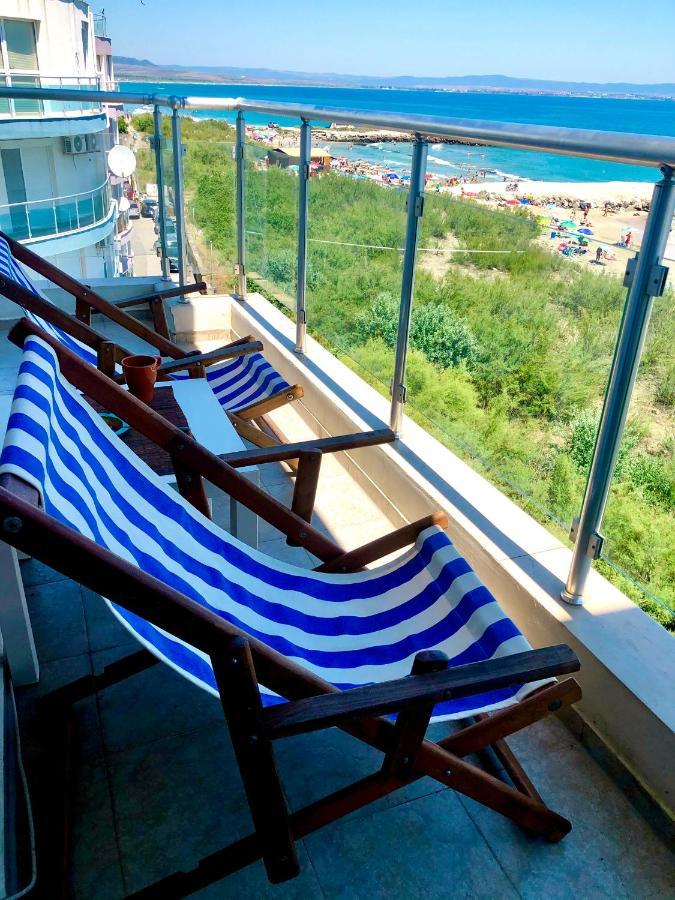 Orange Apartments Pomorie Kültér fotó