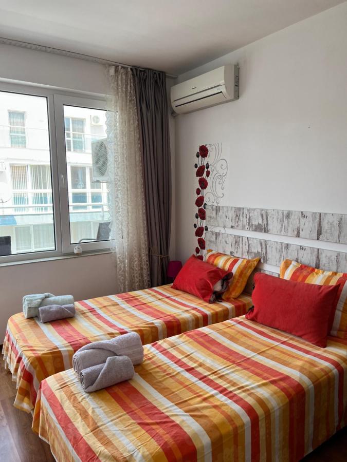 Orange Apartments Pomorie Kültér fotó